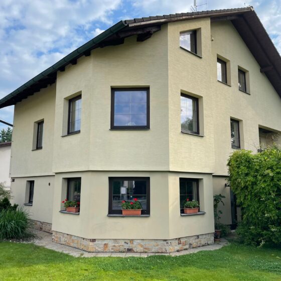 Čištění fasády rodinného domu včetně ochranného nátěru